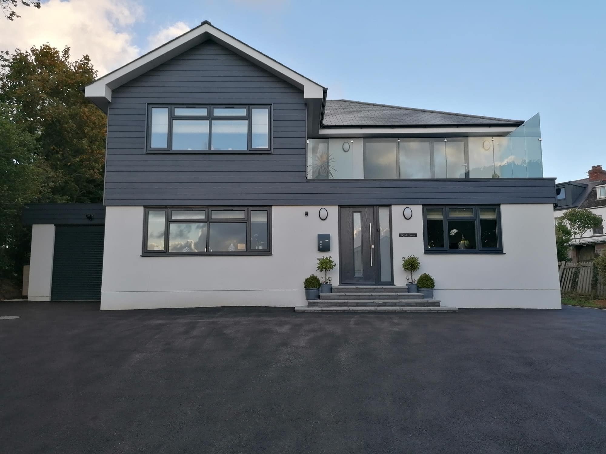 Mark Lace LtdProfessional Building Contractor